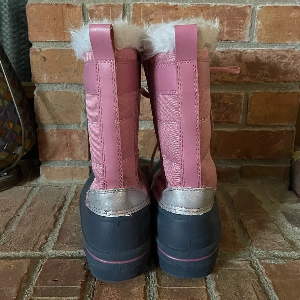 Wonder Nation Pink Faux Fur Snow Boots